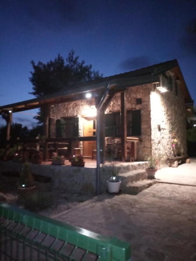 Stone House Vlasta Drnis Luaran gambar