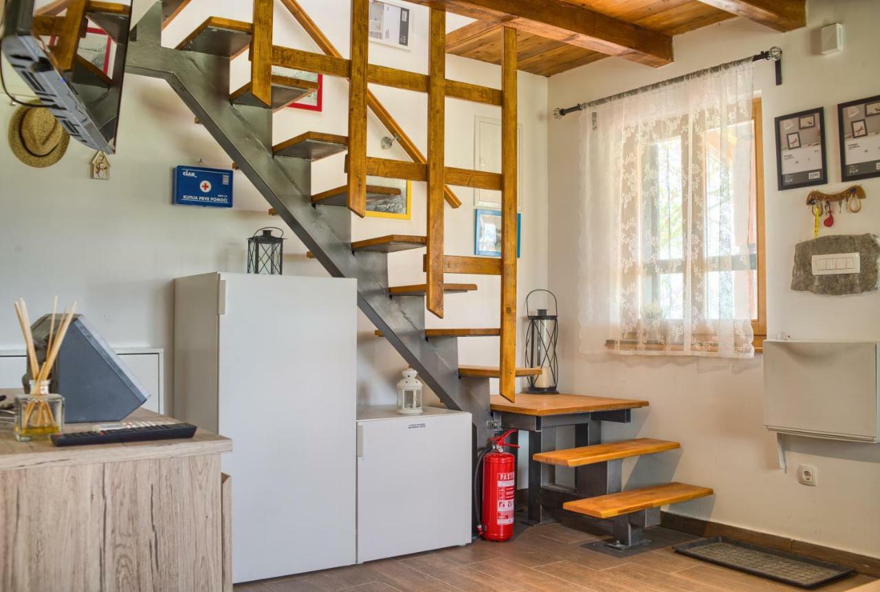 Stone House Vlasta Drnis Luaran gambar